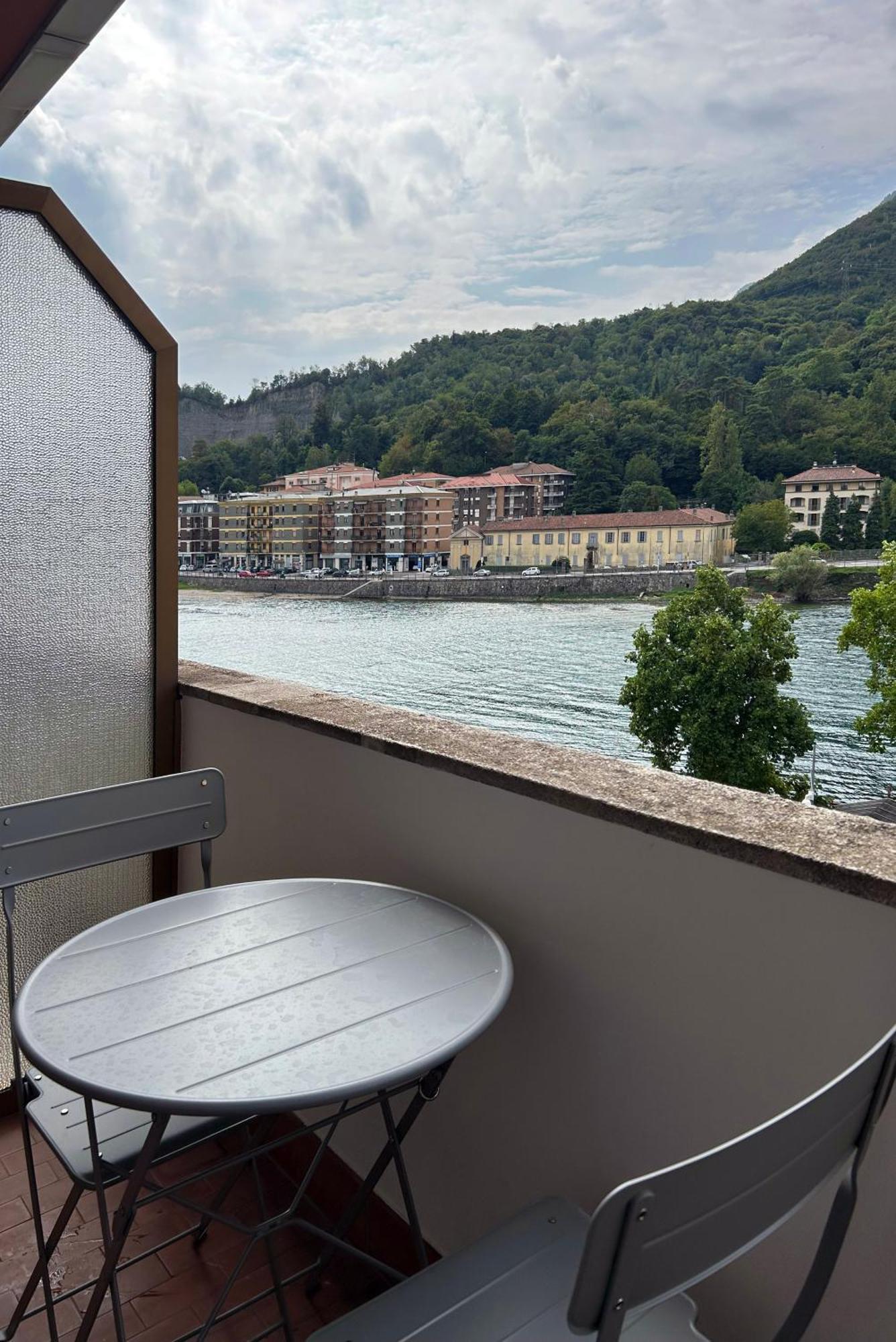 Lecco Lakefront Retreat المظهر الخارجي الصورة